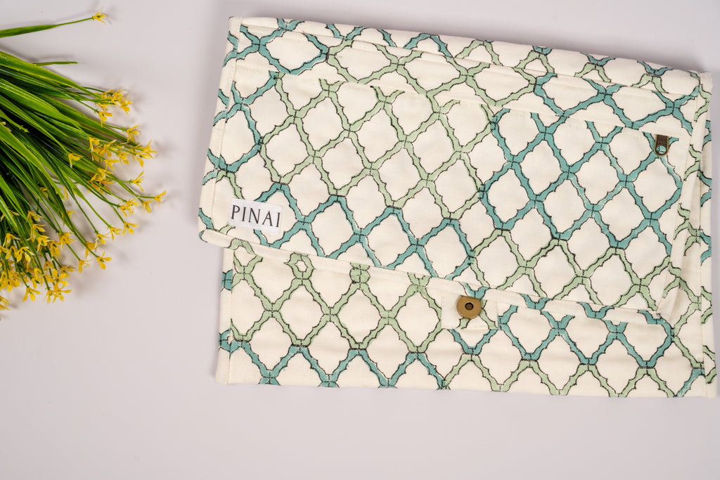 Meira Laptop Bag & Sleeve