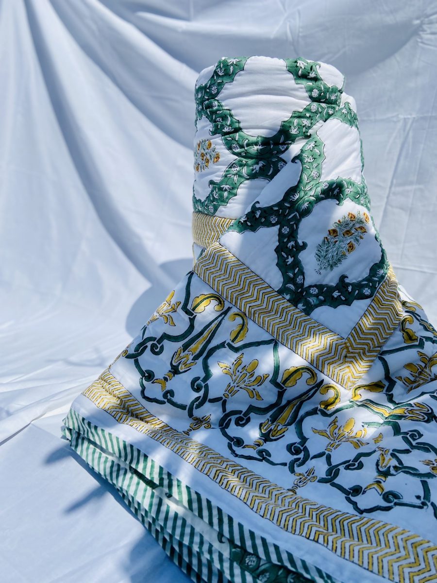 Blooming Floral Muslin Quilt